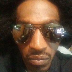 Meet your Posher, Clifton